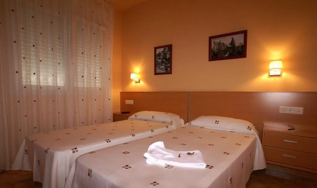 Hotel Mont-Roig  Mont-Roig del Camp